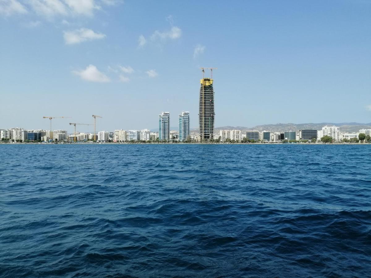 A City-Center Seaview Penthouse At Oceanic Limassol Exterior foto