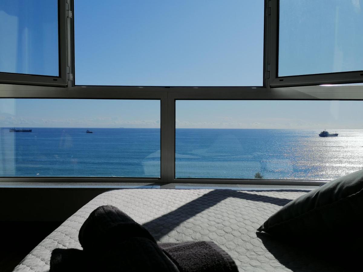 A City-Center Seaview Penthouse At Oceanic Limassol Exterior foto
