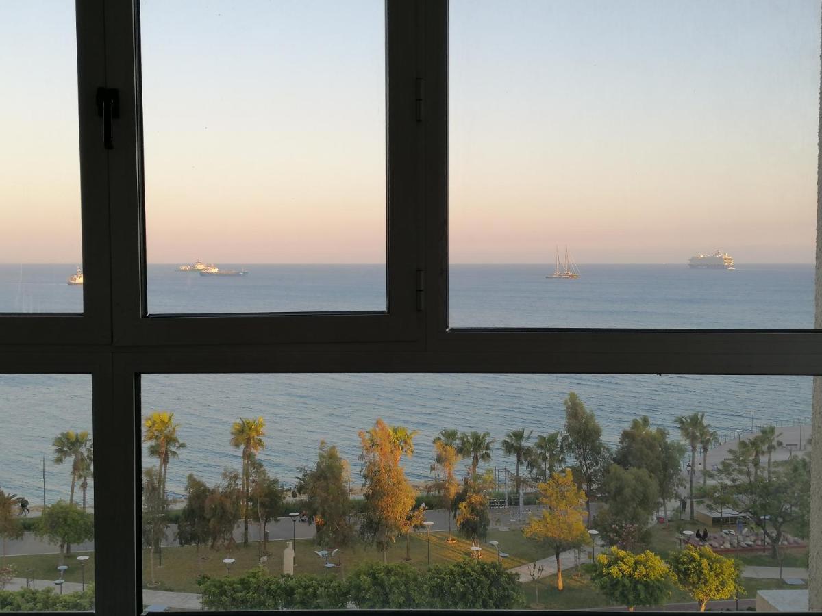 A City-Center Seaview Penthouse At Oceanic Limassol Exterior foto