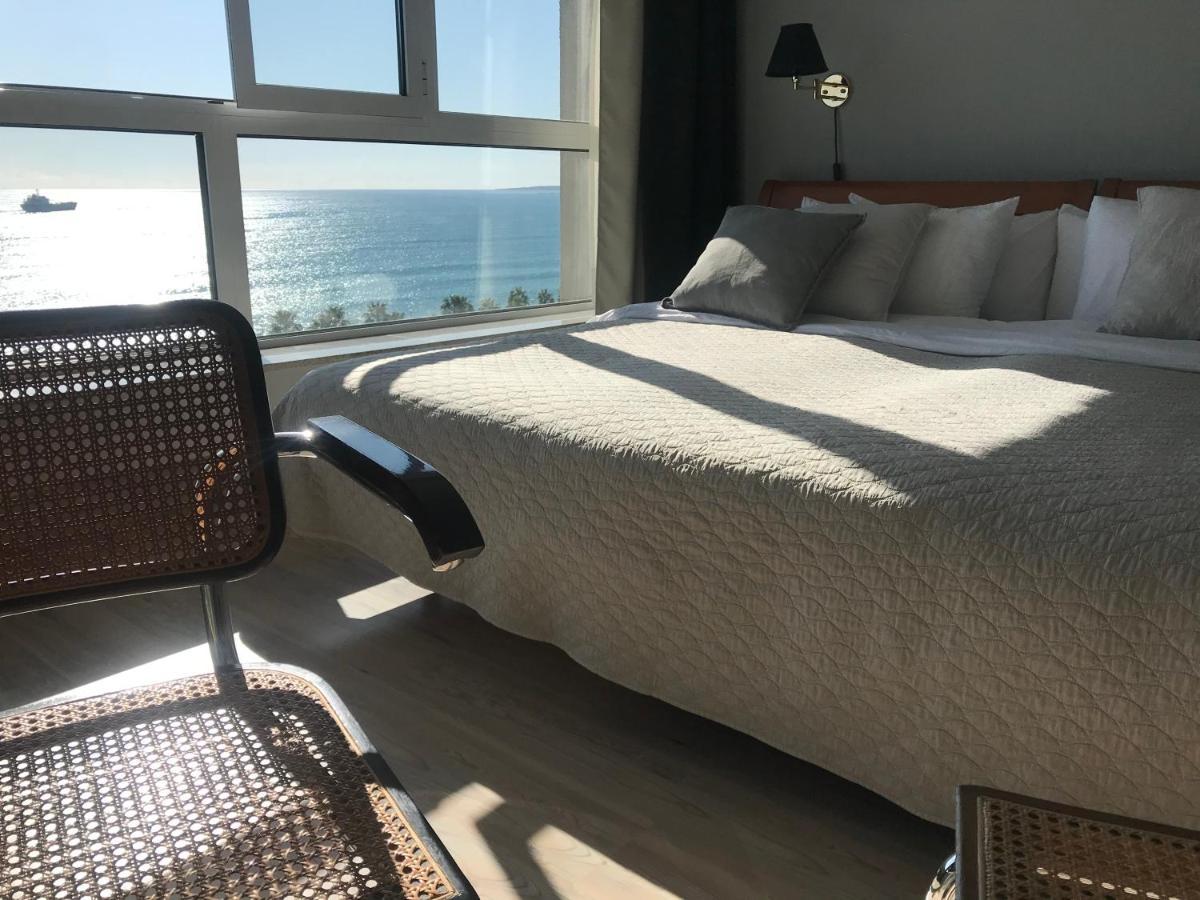 A City-Center Seaview Penthouse At Oceanic Limassol Exterior foto